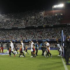 Un ritual de Champions:
‘Per ofrenar noves glòries’