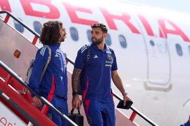 Raya y Marc Cucurella.