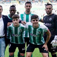 Miqui, Pol, Iñi y ocho más