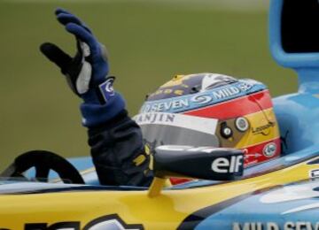 El 25 de septiembre de 2005, Fernando Alonso conquistó el primer Mundial de su carrera tras quedar tercero en el Gran Premio de Brasil.