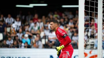 Lizoain, seguridad y cerrojo para la portería del Albacete