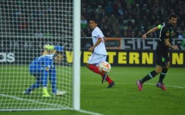 Bacca anotó el primer gol. 0-1.