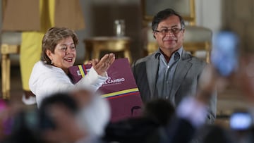 Gustavo Petro y la ministra de Trabajo, Gloria Inés Ramírez, presentan la reforma pensional. Bogotá, Colombia Marzo 16, 2023. REUTERS/Luisa Gonzalez.