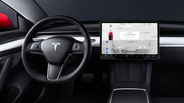 Tesla llama a revisión 11.700 vehículos ¿por qué?