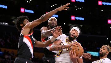 Los Lakers se dan un respiro y LeBron hace caso a Redick