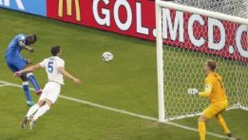 Este gol de Balotelli decidi&oacute; el choque.
 
 