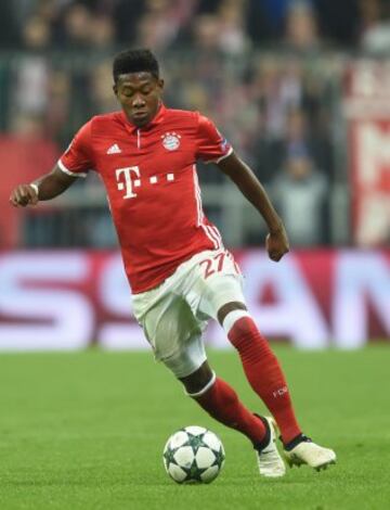 Actualmente es jugador del Bayern Múnich.