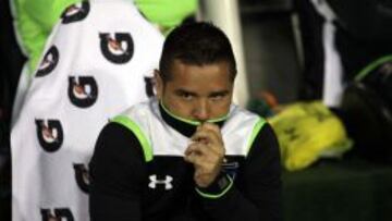 Héctor Tapia suma apoyo para seguir en la banca de Colo Colo.