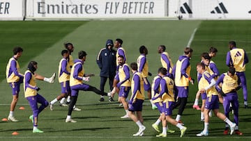 24/02/24 ENTRENAMIENTO REAL MADRID
CARVAJAL ANCELOTTI GRUPO