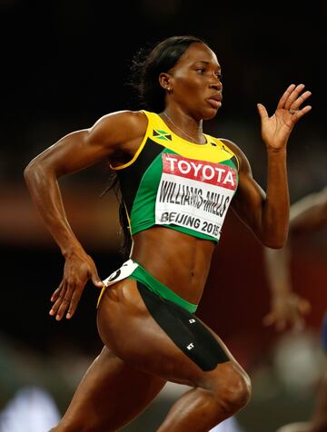La velocista jamaiquina fue diagnosticada con cáncer de mama dos meses antes de los Juegos Olímpicos de Londres. Después de subir al podio en relevo 4x400 se trasladó a Atlanta donde fue directo al quirófano. 