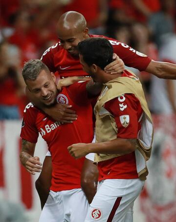 El Inter de Porto Alegre tiene valor de 62.45 MDE, su jugador mejor tazado es Rodrigo Dourado con 6 millones.