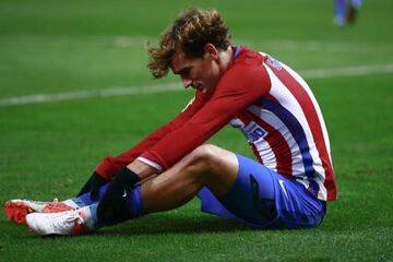 Antoine Griezmann of Atletico de Madrid reacts as he fail to score during the La Liga match against Espanyol