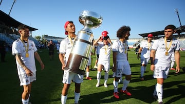 Nueva partida en Colo Colo: iría a un club que jugará Libertadores