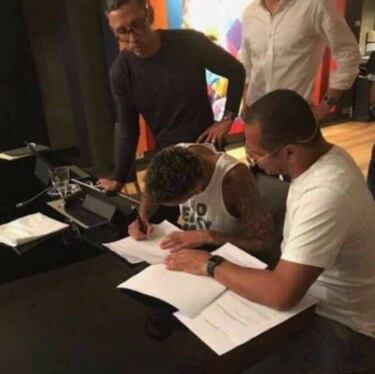 Oficial: Neymar ya es del PSG