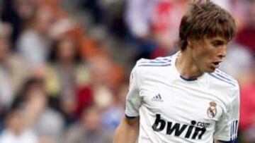 <strong>SERGIO CANALES.</strong>
