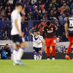 Vélez sorprendió a un desconocido River