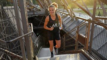 Irene Paredes ganó la escalada del PSG a la Torre Eiffel