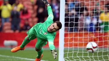 André Moreira, en la tanda de penaltis de los cuartos de final del Mundial Sub-20 de 2015, entre Brasil y Portugal.