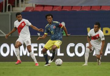 El cuadro Tricolor se impuso 3-2 ante el cuadro peruano con un genial Luis díaz que marcó dos goles en el estadio Mané Garrincha.