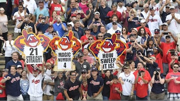 Los aficionados de los Cleveland Indians est&aacute;n disfrutando con la hist&oacute;rica racha de 21 victorias seguidas de su equipo.