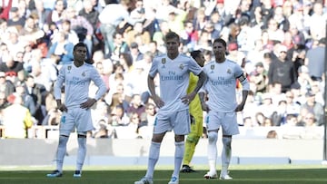 Tristeza en el Madrid tras encajar el 0-2 ante el Barcelona.