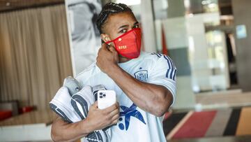 Adama Taoré a su llegada a la concentración de la Selección española.