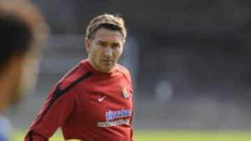 <b>PREOCUPADO. </b>Montanier, con la mirada fija.