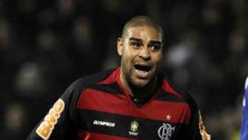Adriano, cerca de fichar por la Roma