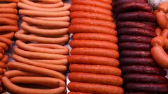 Francia aconseja comer menos de 150 gramos de embutidos a la semana por riesgo de cáncer