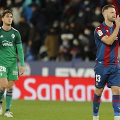 Asaltan la casa del levantinista Mustafi mientras dormía