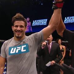 Histórico Juan Espino: primer español que gana en la UFC
