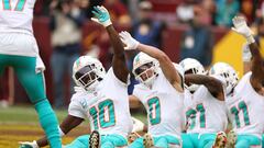 LANDOVER, MARYLAND - DECEMBER 03: Wide receiver Tyreek Hill #10 of the Miami Dolphins celebrates after catching a first half touchdown pass agains the Washington Commanders at FedExField on December 03, 2023 in Landover, Maryland.   Rob Carr/Getty Images/AFP (Photo by Rob Carr / GETTY IMAGES NORTH AMERICA / Getty Images via AFP)