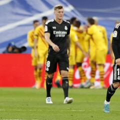 El Barça vuelve, el Madrid se va