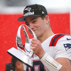 The rare company Drake Maye could join with a second-year MVP