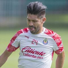 Tomás Boy: "A Oribe Peralta le 'repatea' estar en la banca"