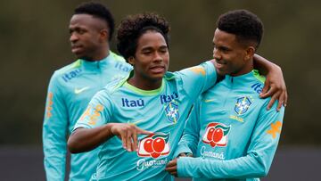 Brasil y Ecuador chocan en Curitiba como parte de las Eliminatorias de Conmebol en esta fecha FIFA.