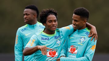 Endrick y Estêvão, en una concentración de la selección de Brasil.