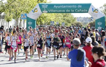 El circuito Du Cross Series cerró con nota la primera etapa de la temporada celebrando el décimo aniversario de duatlones en la localidad de Villanueva de la Cañada. La prueba congregó a cerca de 250 participantes entre los que destacaron los madrileños A