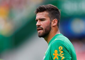 El portero brasile?o de la Roma, Alisson Becker, ha ganado muchos enteros en los ¨²ltimos tiempos debido a sus grandes actuaciones en el conjunto italiano. La Roma pide 60 millones por ¨¦l.