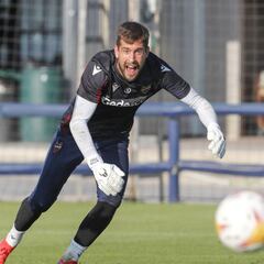 Aitor, a un paso de renovar