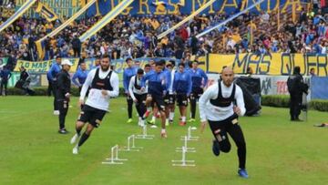 Tigres entrena a puerta abierta y fans se entregan: 'El más querido de México'