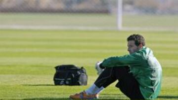 Toño, con una rotura fibrilar, no estará ante Madrid y Celta