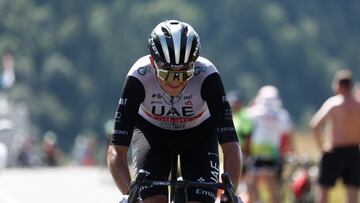 Cycling - Tour de France - Stage 15 - Les Gets Les Portes Du Soleil to Saint-Gervais Mont-Blanc - France - July 16, 2023 UAE Team Emirates' Marc Soler in action during stage 15 REUTERS/Benoit Tessier