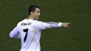 Cristiano, celebrando el segundo tanto ante el Atlético en el Calderón.