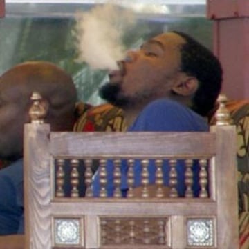 Kevin Durant, fumando una cachimba en Barcelona en setiembre de 2013.