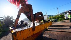 Mujer saltando un obstáculo en la X Gran Canaria Bestial Race celebrada el 9 de diciembre del 2023.