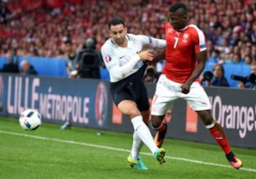 Adil Rami y Breel Embolo 