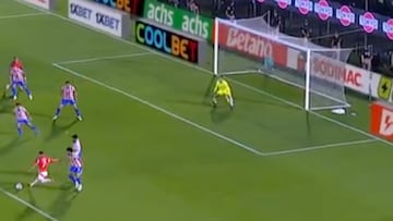 La jugada de Cepeda que todo Chile lamenta ante Paraguay: ¡no se puede creer lo que pasó!