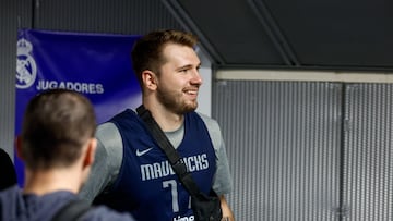 MADRID, 10/10/2023.- El alero esloveno de los Dallas Maverick, Luka Doncic durante el entrenamiento del equipo en el Wizink Center de Madrid este martes antes de su amistoso con el Real Madrid. EFE/ Rodrigo Jiménez
