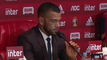 El 'fail' de Alves sobre Juanfran durante su presentaci車n